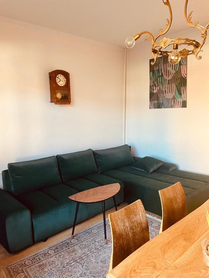 Sophisticated Art Deco Near Sea, Centre And Parks Apartment Ventspils Ngoại thất bức ảnh